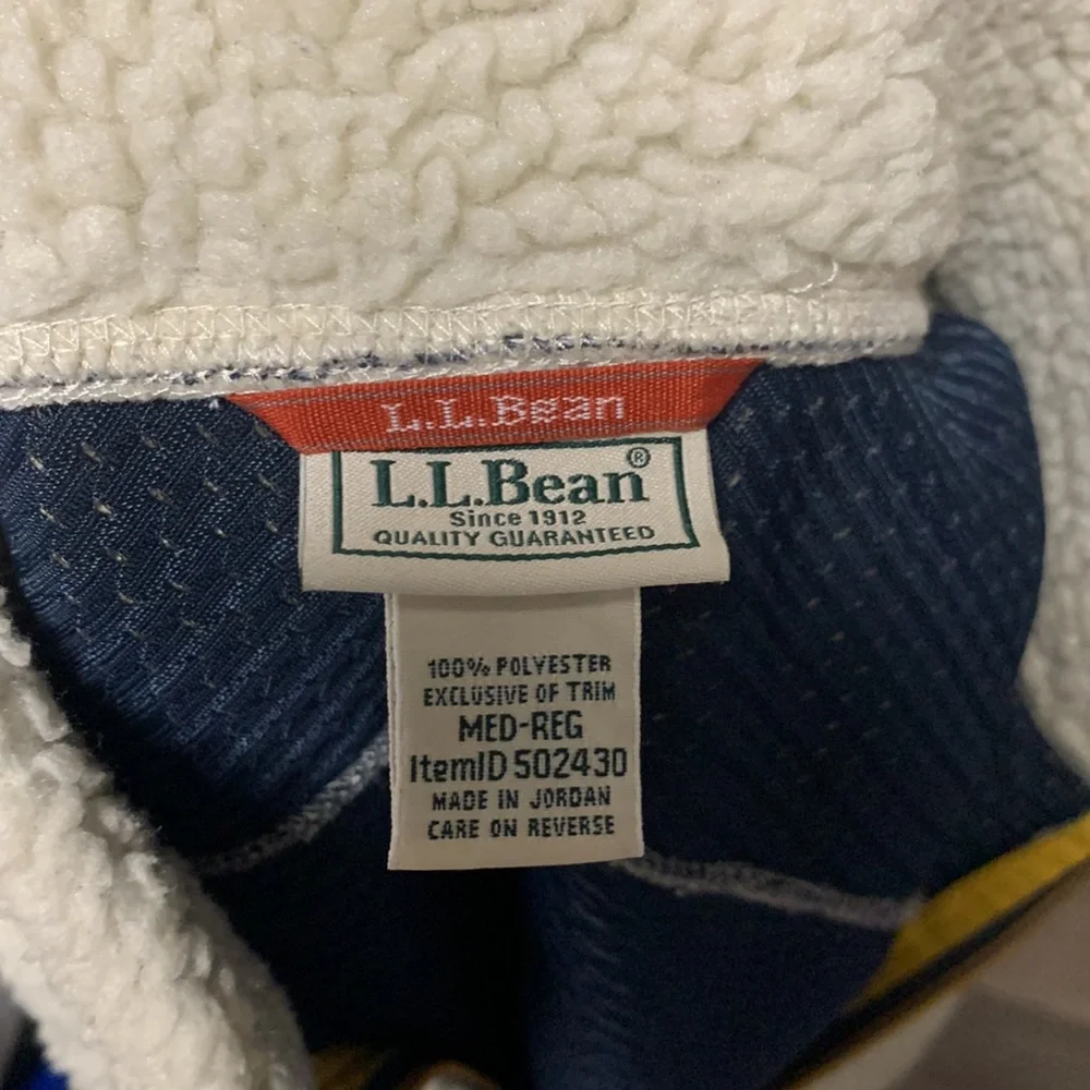 LL Bean fuzzy vest - Picture 6 of 8